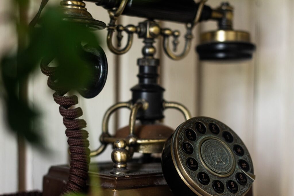 Onbekend nummer +31 33 808 07 54: Wat betekent het als je wordt gebeld?